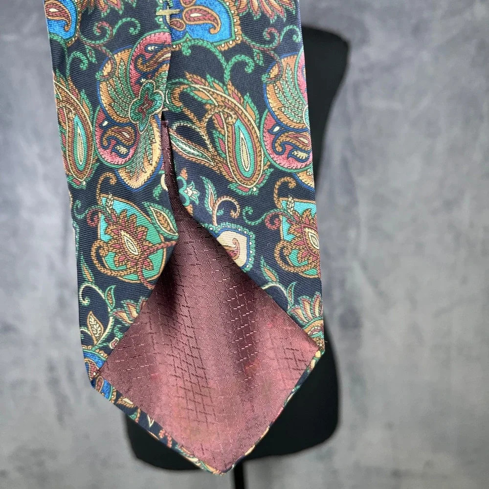Christian Dior Silk Necktie Paisley Floral Made in‎ USA